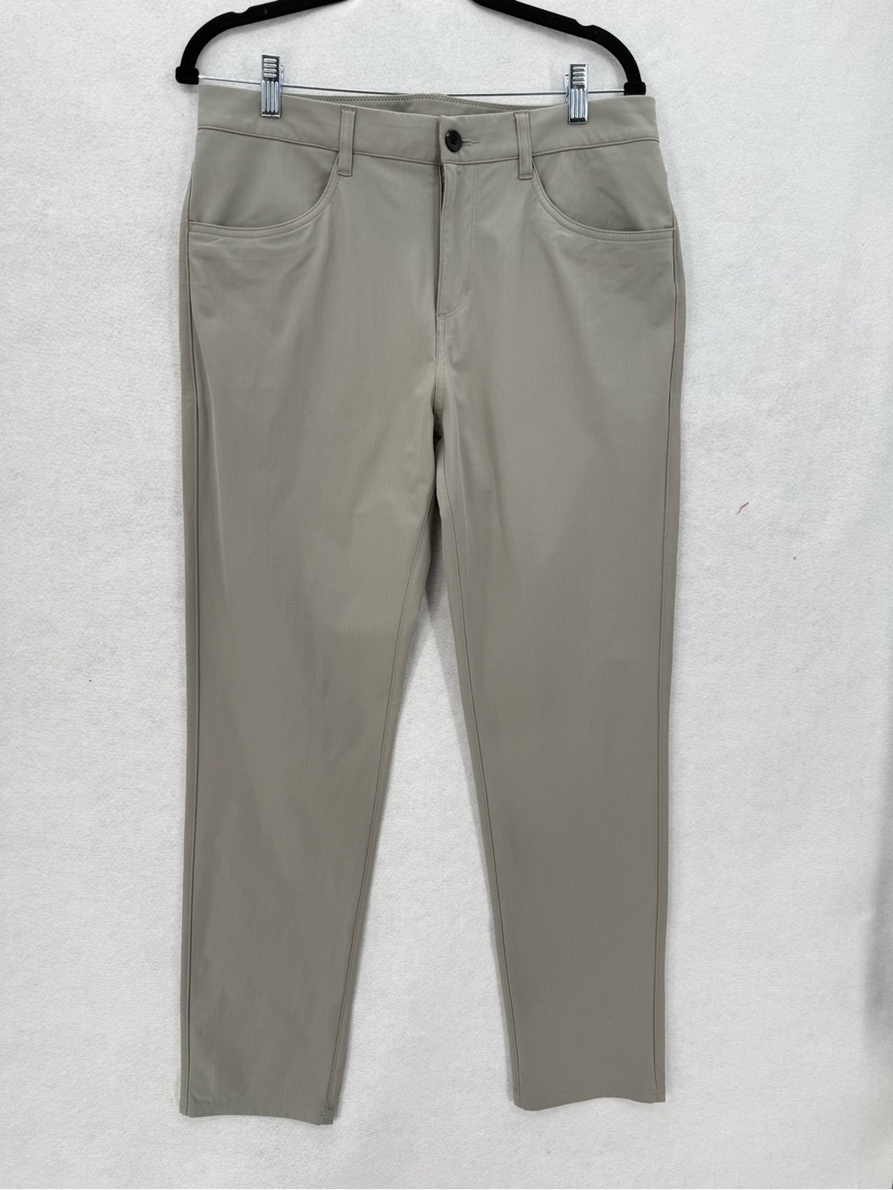 NWOT VUORI MEN'S META PANT V430-S 32”x 30” DRIFTWOOD “SOLD OUT”